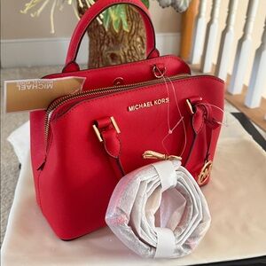 Michael Kors Savannah Dk Sangria Satchel  Crossbody Purses Gold Hardware 10X7